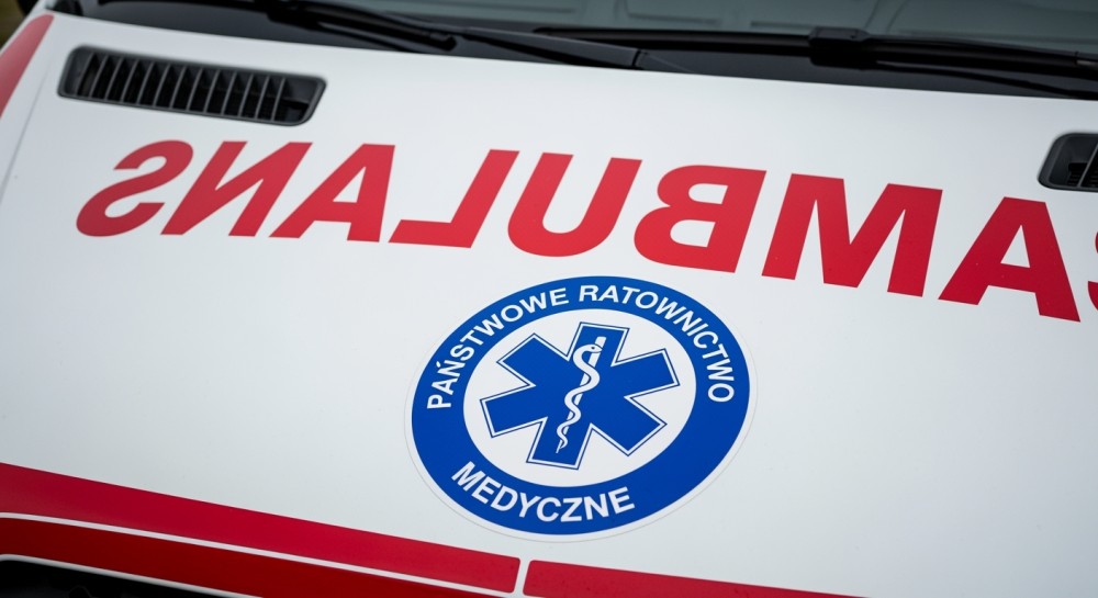 Kluczyk do auta w studzience – strażnicy miejscy ratują sytuację w Gostyniu!