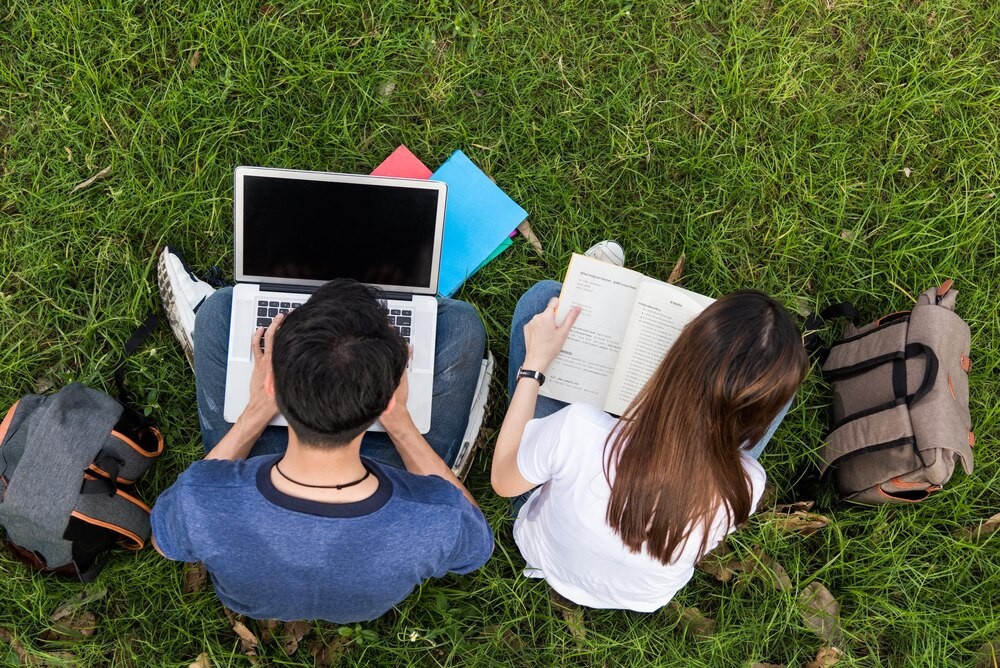 Policjanci w akcji: Jak uczą dzieci bezpieczeństwa na drogach