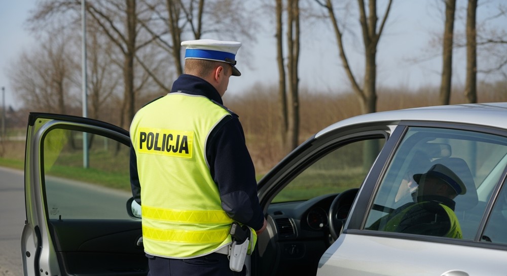 Pijani kierowcy w Lesznie: niepokojące dane z 2025 roku